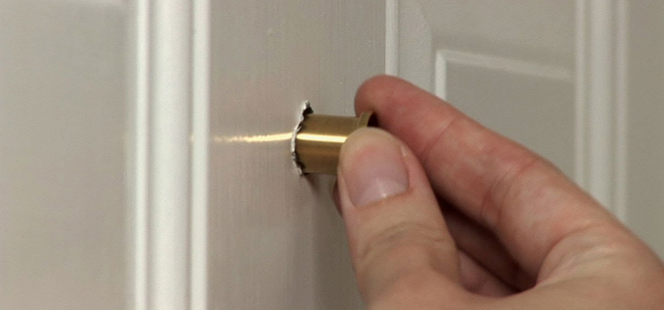 peephole door repair in Mecca
